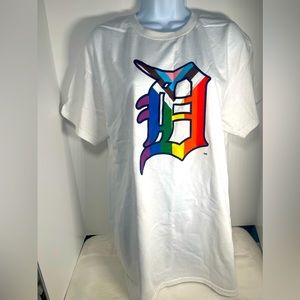 Detroit Tigers Team Pride Logo T-Shirt rainbow old English D